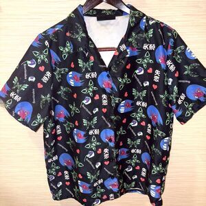 Vitriol Heartbroken Ziggy Anime Button Up Short Sleeve, Sz M Black